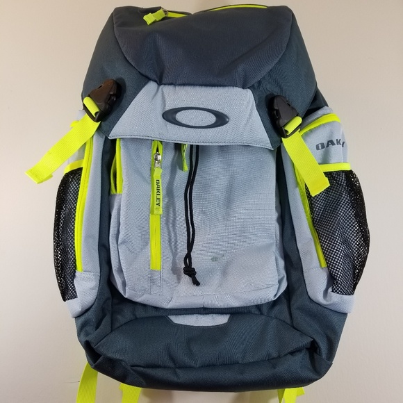 oakley backpack blue